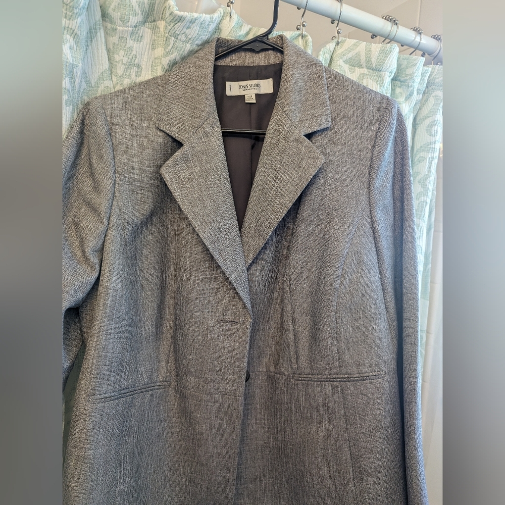 14W Jones Studio Suit Coat